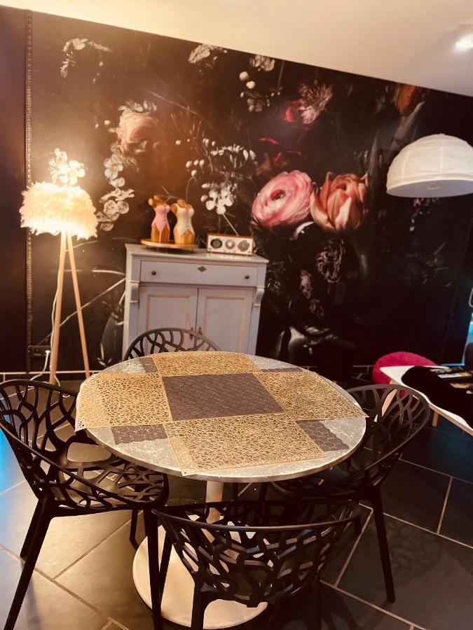 Loft D Isa Avec Wifi Netflix Apartment Gesves Luaran gambar