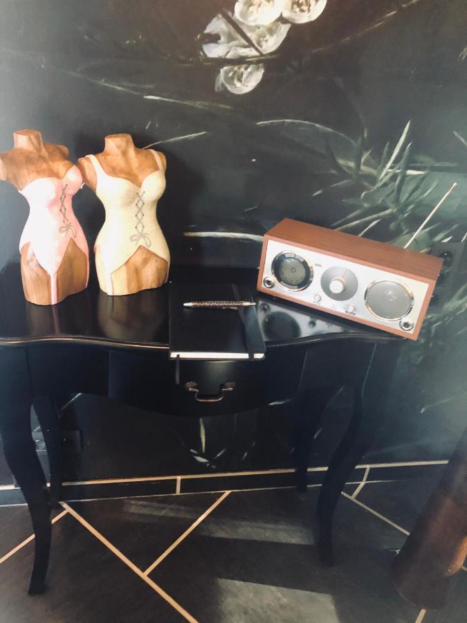 Loft D Isa Avec Wifi Netflix Apartment Gesves Luaran gambar
